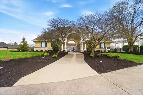 Exterior - 1800 Olde Haley Dr, Centerville, OH 45458 photo 7 of 8