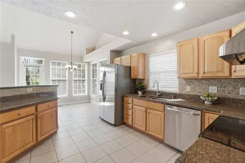 Kitchen - 1800 Olde Haley Dr, Centerville, OH 45458 photo 2 of 4