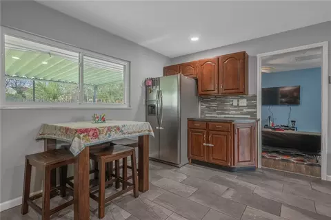 Kitchen - 60 John St, Franklin, OH 45005 photo 3 of 5