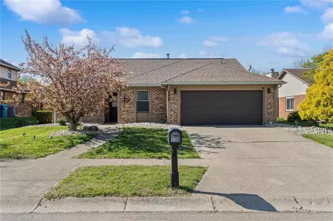 6409 Prairie Creek Ct, Huber Heights, OH 45424