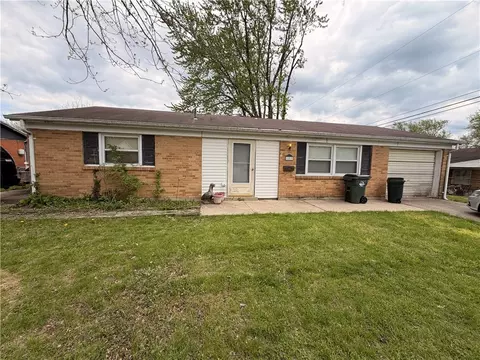 102 Mccraw Dr, Union, OH 45322