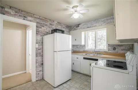Kitchen - 61 Martha Ave, Centerville, OH 45458 photo 1 of 1