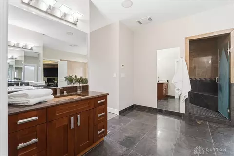 Bath - 7545 Deer Path Ct, Springboro, OH 45066 photo 2 of 11