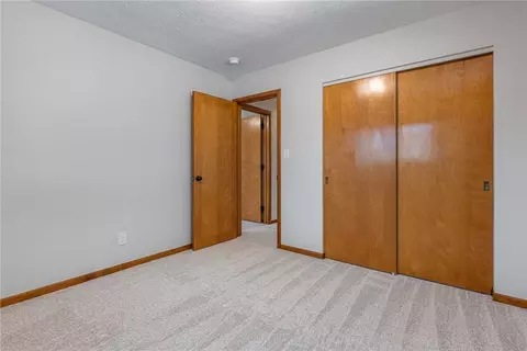 Bedroom - 804 Lovetta Dr, Kettering, OH 45429 photo 5 of 5