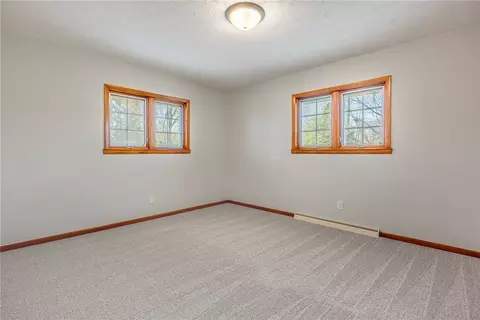 Bedroom - 804 Lovetta Dr, Kettering, OH 45429 photo 3 of 5