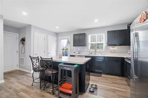 Other - 207 Chesapeake Cir, Springfield, OH 45505 photo 5 of 14