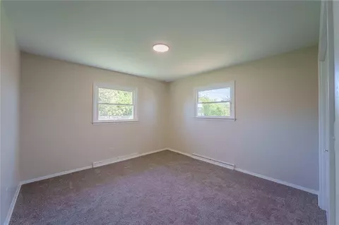 Bedroom - 1708 Brookhollow Dr, Springfield, OH 45504 photo 1 of 6