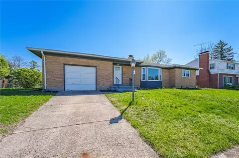 Exterior - 1708 Brookhollow Dr, Springfield, OH 45504 photo 1 of 9