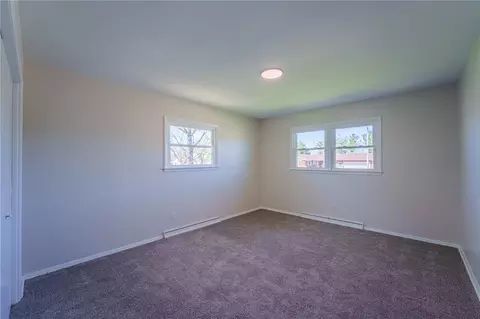 Bedroom - 1708 Brookhollow Dr, Springfield, OH 45504 photo 5 of 6