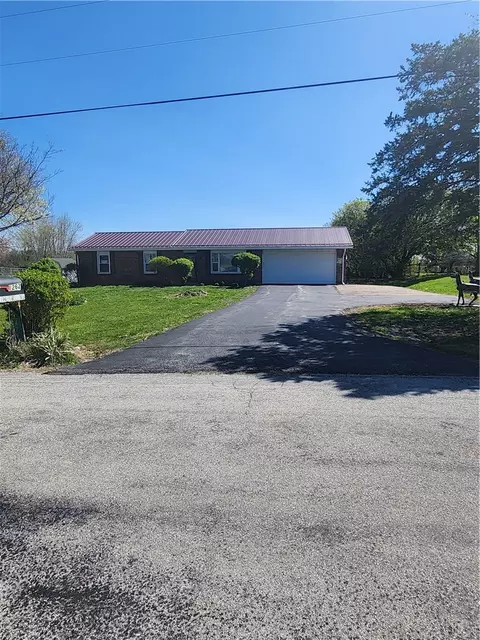 Exterior - 1262 Surface Rd, Eaton, OH 45320 photo 2 of 16