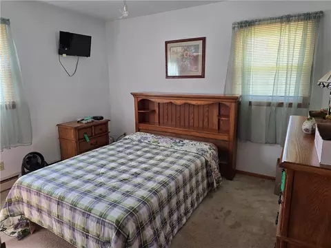 Bedroom - 409 E Spring St, Eaton, OH 45320 photo 2 of 3