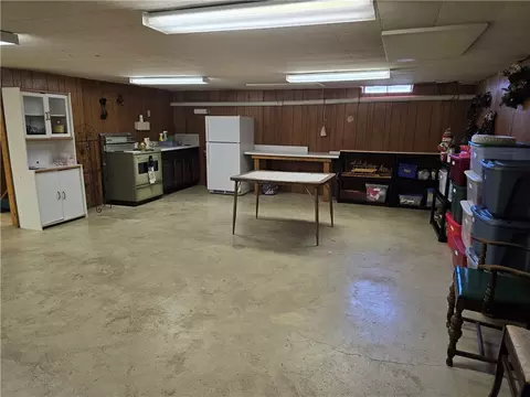 Kitchen - 409 E Spring St, Eaton, OH 45320 photo 1 of 1