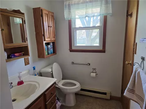 Bath - 409 E Spring St, Eaton, OH 45320 photo 1 of 1