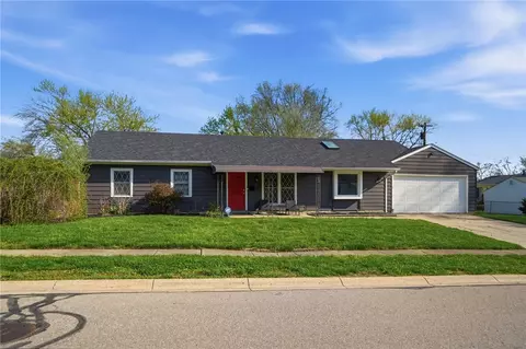 1133 Primrose Dr, West Carrollton, OH 45449