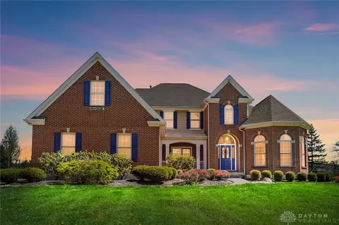 7596 Woodbridge Ct, Springboro, OH 45066