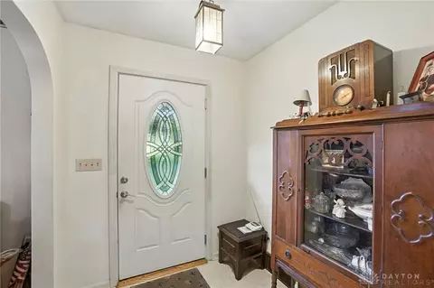 Entry Way - 2064 Fairfield Pike, Springfield, OH 45502 photo 1 of 1