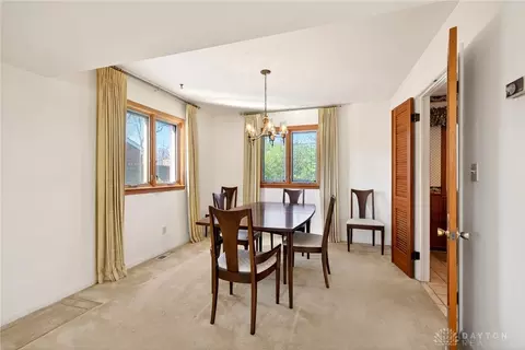 Dining - 3233 Carrier Ave, Kettering, OH 45429 photo 1 of 2