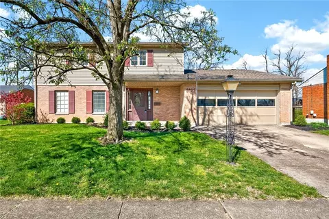 Exterior - 3233 Carrier Ave, Kettering, OH 45429 photo 3 of 9