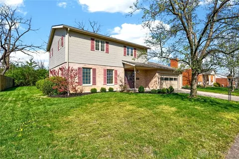 Exterior - 3233 Carrier Ave, Kettering, OH 45429 photo 4 of 9