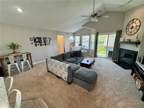 Living - 241 Queens Xing, Centerville, OH 45458 photo 3 of 4