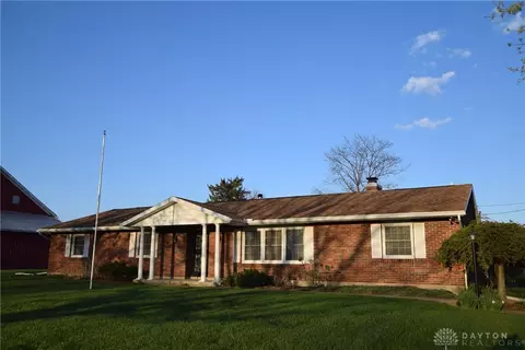 2126 Liberty Rd, New Carlisle, OH 45344