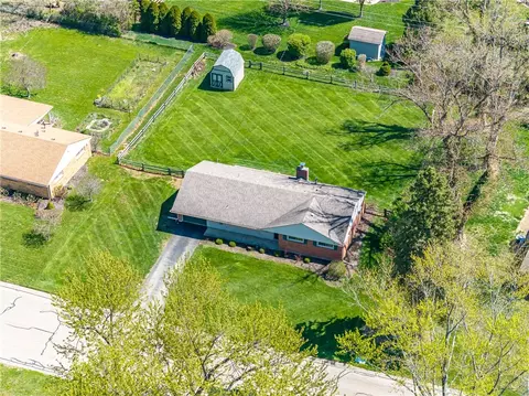 View/Area - 426 Willowhurst Dr, Centerville, OH 45459 photo 8 of 12