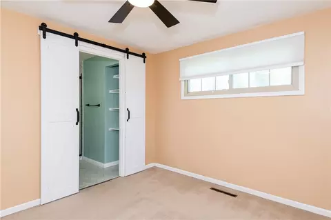 Bedroom - 426 Willowhurst Dr, Centerville, OH 45459 photo 2 of 12