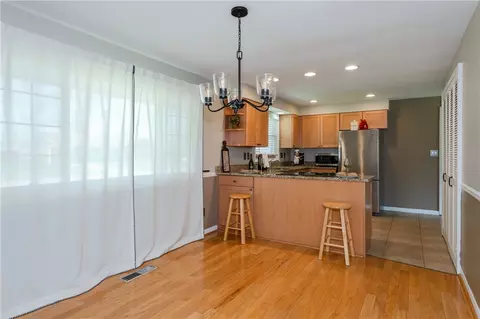 Dining - 426 Willowhurst Dr, Centerville, OH 45459 photo 1 of 1