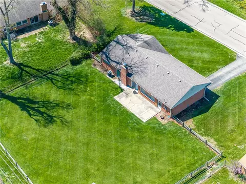 View/Area - 426 Willowhurst Dr, Centerville, OH 45459 photo 6 of 12