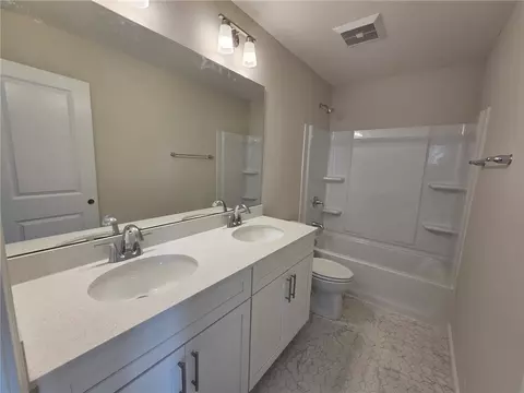 52 Chestnut St, Springboro, OH 45066 photo 3
