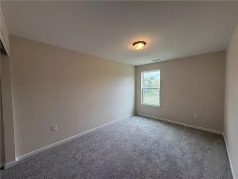 Bedroom - 52 Chestnut St, Springboro, OH 45066 photo 2 of 4