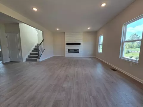 52 Chestnut St, Springboro, OH 45066 photo 2