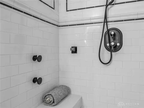 Bath - 3314 Sharon Ave, Kettering, OH 45429 photo 8 of 11