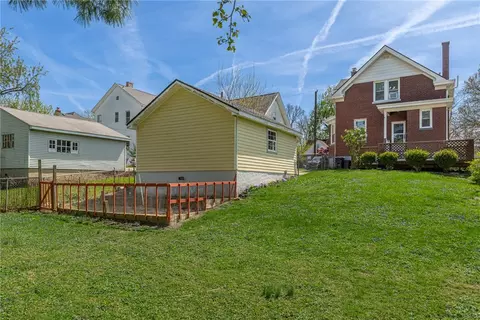 Exterior - 3736 Herbert Ave, Cincinnati, OH 45211 photo 6 of 9