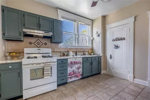 Kitchen - 3736 Herbert Ave, Cincinnati, OH 45211 photo 1 of 2