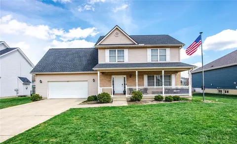 10 Autumn Dr, Oxford, OH 45056