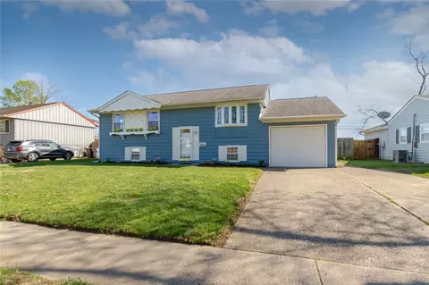 926 Michaels Dr, Franklin, OH 45005