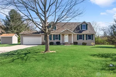 110 Ashbrook Trl, Farmersville, OH 45325