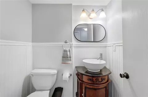 Bath - 7851 Millerton Dr, Centerville, OH 45459 photo 1 of 3