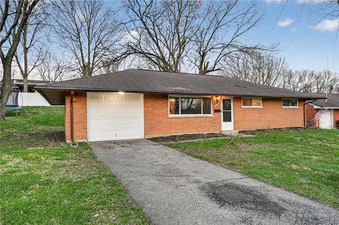 Exterior - 4606 Winchester Dr, Kettering, OH 45429 photo 2 of 3