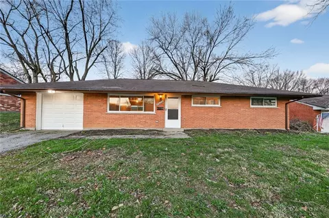 4606 Winchester Dr, Kettering, OH 45429