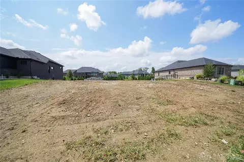 1947 Horseshoe Bnd, Washington Township, OH 45458