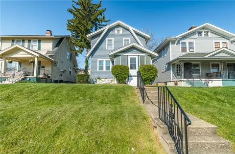 2061 Emerson Ave, Dayton, OH 45406