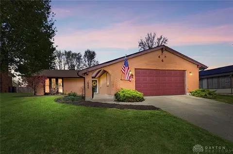 1089 Jefferson Dr, Wilmington, OH 45177