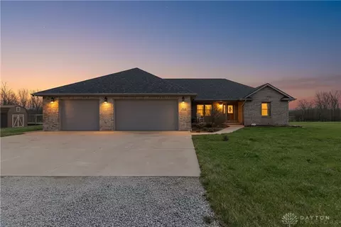 5264 Frazier Guy Rd, Sidney, OH 45365