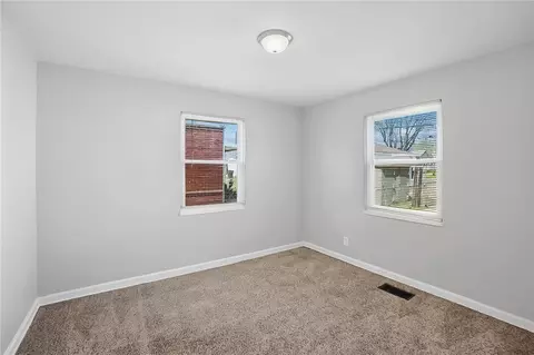 1525 Patterson Rd, Dayton, OH 45420 photo 12