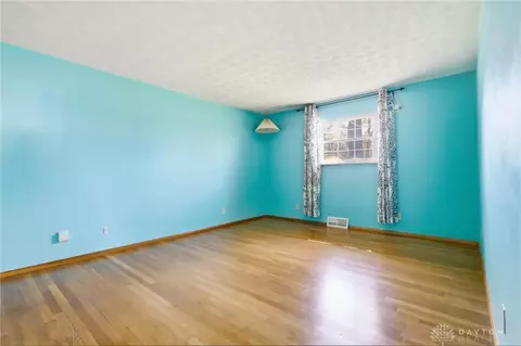 814 Wellington Dr, Springfield, OH 45506 photo 23
