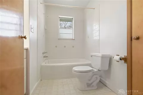 814 Wellington Dr, Springfield, OH 45506 photo 24
