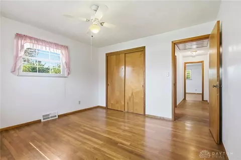 814 Wellington Dr, Springfield, OH 45506 photo 28