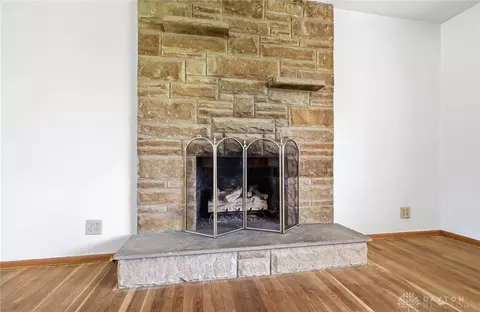 814 Wellington Dr, Springfield, OH 45506 photo 8